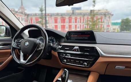 BMW 5 серия, 2018 год, 2 790 000 рублей, 11 фотография