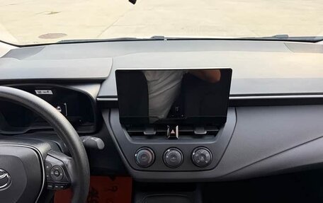 Toyota Corolla, 2023 год, 1 600 000 рублей, 11 фотография