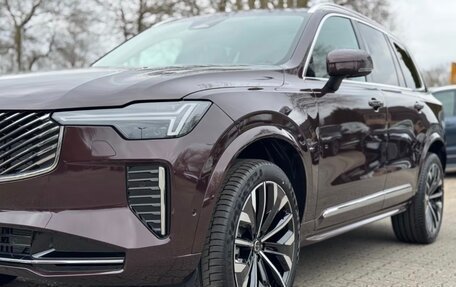 Volvo XC90 II рестайлинг, 2025 год, 8 150 000 рублей, 7 фотография