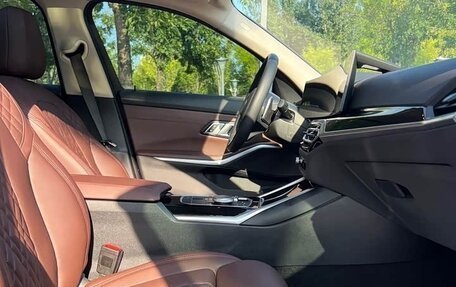 BMW 3 серия, 2023 год, 3 350 000 рублей, 15 фотография