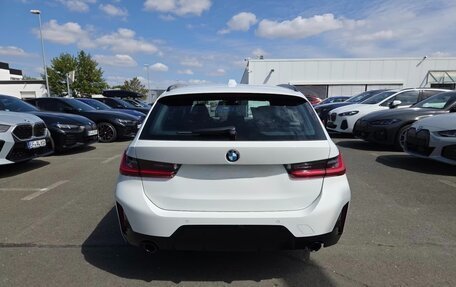BMW 3 серия, 2023 год, 3 875 000 рублей, 5 фотография