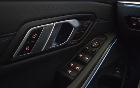BMW 3 серия, 2023 год, 3 875 000 рублей, 15 фотография