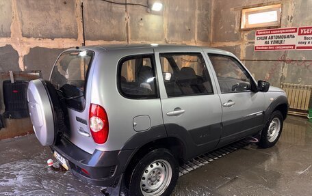 Chevrolet Niva I рестайлинг, 2013 год, 570 000 рублей, 6 фотография