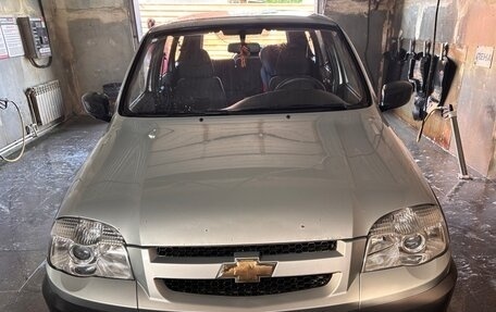 Chevrolet Niva I рестайлинг, 2013 год, 570 000 рублей, 9 фотография