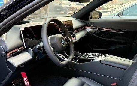 BMW 5 серия, 2026 год, 8 790 000 рублей, 9 фотография