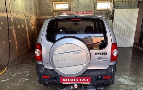 Chevrolet Niva I рестайлинг, 2013 год, 570 000 рублей, 7 фотография