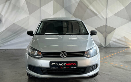 Volkswagen Polo VI (EU Market), 2013 год, 820 000 рублей, 2 фотография