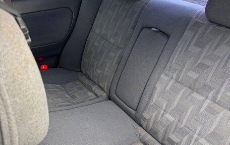 Mazda 626, 1992 год, 260 000 рублей, 11 фотография