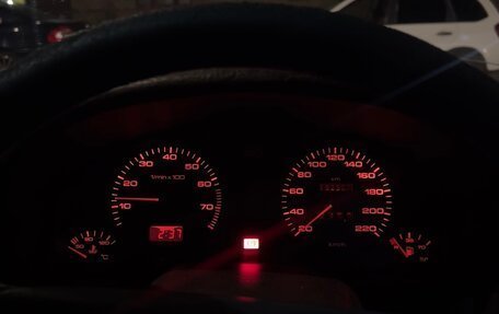 Audi 90, 1992 год, 300 000 рублей, 3 фотография