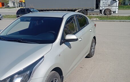 KIA Rio IV, 2017 год, 1 030 000 рублей, 8 фотография