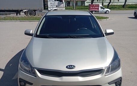 KIA Rio IV, 2017 год, 1 030 000 рублей, 2 фотография