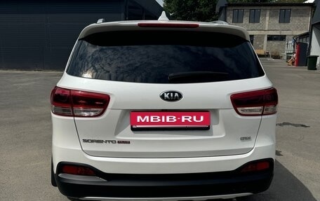 KIA Sorento III Prime рестайлинг, 2017 год, 2 100 000 рублей, 3 фотография