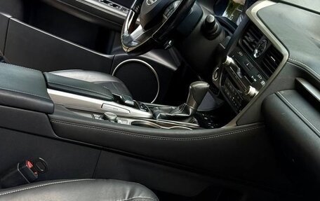 Lexus RX IV рестайлинг, 2016 год, 4 000 000 рублей, 15 фотография