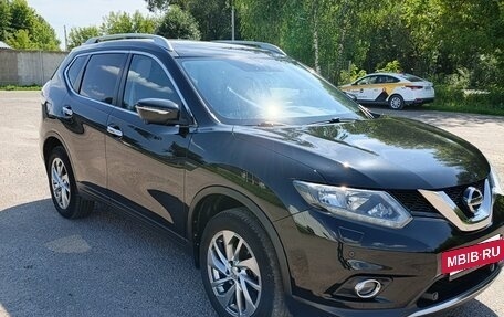 Nissan X-Trail, 2016 год, 1 880 000 рублей, 2 фотография