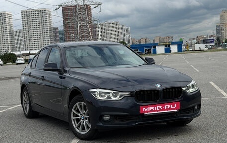 BMW 3 серия, 2016 год, 1 900 000 рублей, 3 фотография