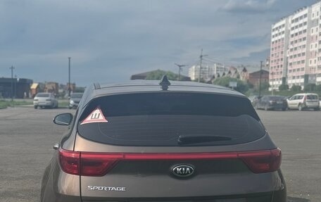 KIA Sportage IV рестайлинг, 2017 год, 2 300 000 рублей, 2 фотография