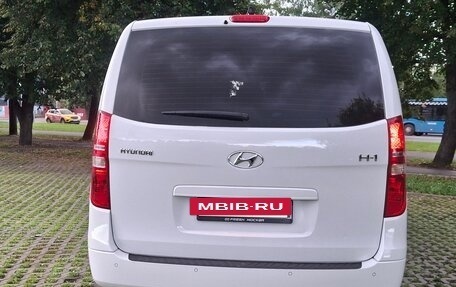 Hyundai H-1 II рестайлинг, 2019 год, 2 950 000 рублей, 7 фотография