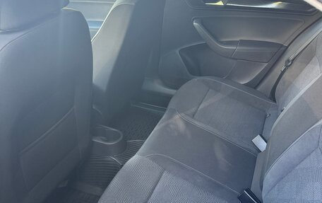Volkswagen Polo VI (EU Market), 2022 год, 1 870 000 рублей, 7 фотография
