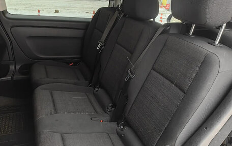 Mercedes-Benz Vito, 2016 год, 3 650 000 рублей, 14 фотография