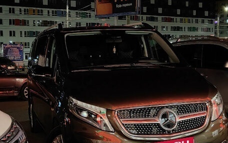 Mercedes-Benz Vito, 2016 год, 3 650 000 рублей, 10 фотография