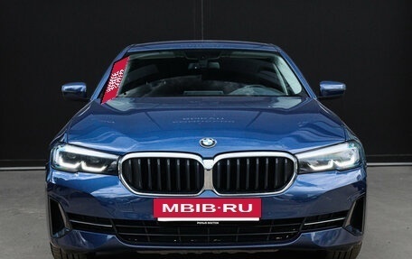 BMW 5 серия, 2021 год, 3 990 000 рублей, 3 фотография