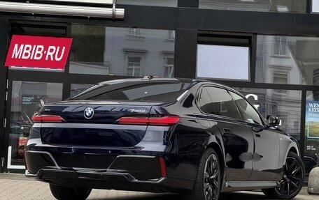 BMW 7 серия, 2025 год, 13 500 000 рублей, 3 фотография