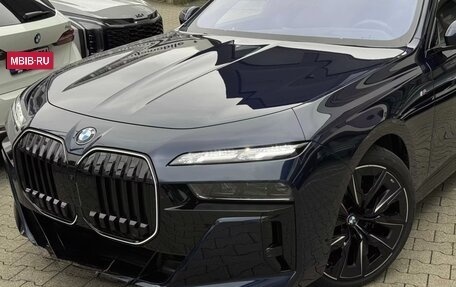 BMW 7 серия, 2025 год, 13 500 000 рублей, 2 фотография