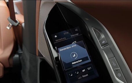 BMW 7 серия, 2025 год, 13 500 000 рублей, 10 фотография