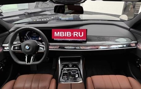 BMW 7 серия, 2025 год, 13 500 000 рублей, 13 фотография