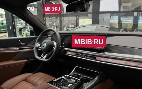 BMW 7 серия, 2025 год, 13 500 000 рублей, 14 фотография