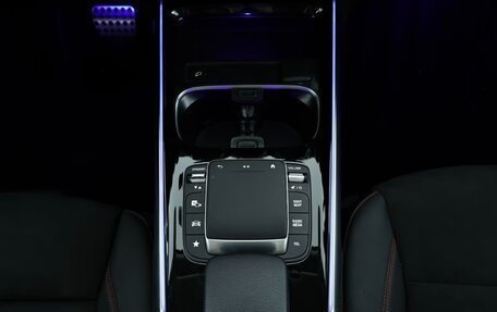 Mercedes-Benz GLB, 2023 год, 3 144 000 рублей, 13 фотография