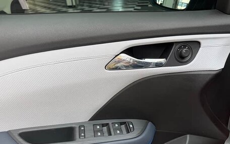 Chevrolet Monza, 2023 год, 1 300 000 рублей, 13 фотография