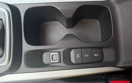 Chevrolet Monza, 2023 год, 1 300 000 рублей, 14 фотография