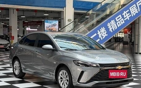 Chevrolet Monza, 2023 год, 1 300 000 рублей, 3 фотография