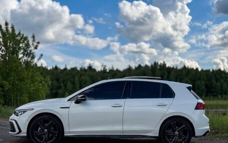 Volkswagen Golf VIII, 2021 год, 2 050 000 рублей, 5 фотография