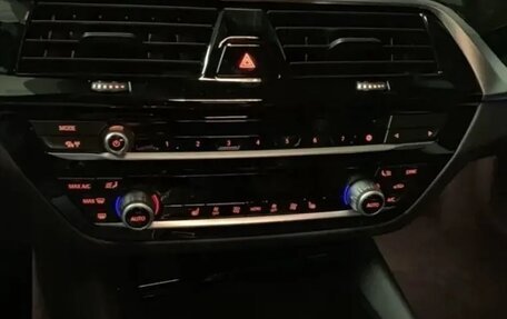 BMW 5 серия, 2018 год, 2 980 000 рублей, 3 фотография