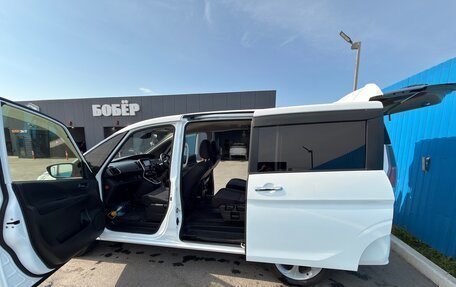 Nissan Serena IV, 2017 год, 1 850 000 рублей, 9 фотография