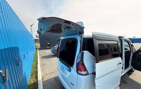 Nissan Serena IV, 2017 год, 1 850 000 рублей, 10 фотография