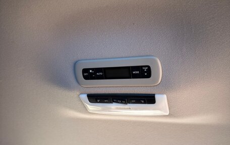 Nissan Serena IV, 2017 год, 1 850 000 рублей, 20 фотография