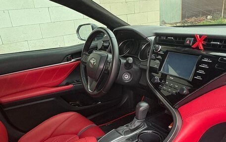 Toyota Camry, 2019 год, 2 400 000 рублей, 5 фотография
