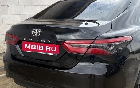 Toyota Camry, 2019 год, 2 400 000 рублей, 11 фотография