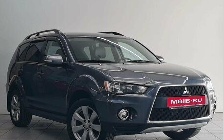 Mitsubishi Outlander III рестайлинг 3, 2012 год, 1 520 000 рублей, 2 фотография