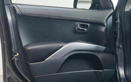 Mitsubishi Outlander III рестайлинг 3, 2012 год, 1 520 000 рублей, 24 фотография