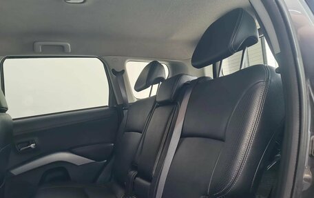 Mitsubishi Outlander III рестайлинг 3, 2012 год, 1 520 000 рублей, 21 фотография