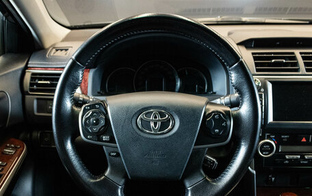 Toyota Camry, 2014 год, 1 699 000 рублей, 6 фотография