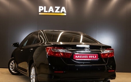 Toyota Camry, 2014 год, 1 699 000 рублей, 3 фотография