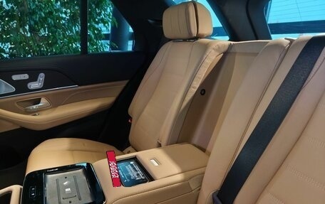 Mercedes-Benz GLE, 2026 год, 18 200 000 рублей, 15 фотография