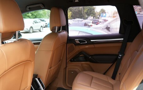 Porsche Cayenne III, 2013 год, 2 450 000 рублей, 28 фотография
