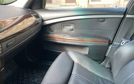 BMW 7 серия, 2002 год, 1 220 000 рублей, 19 фотография