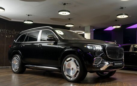 Mercedes-Benz Maybach GLS I, 2024 год, 32 000 000 рублей, 2 фотография